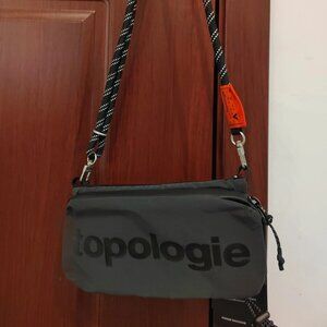 Pre-owned Topologie Bottle Sacoche Black Sling Bag